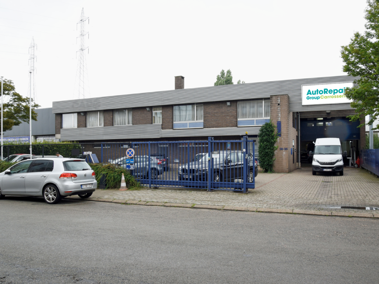 Herstelpunt Deurne | AutoRepairGroup Carrosserie